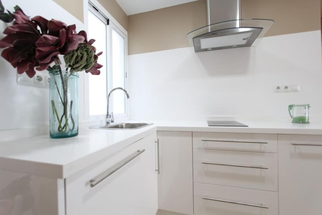 Apartamento Cuarzo Sevilla Buitenkant foto
